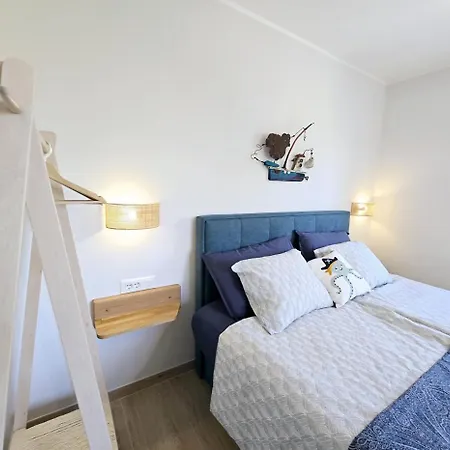 Marine Bliss Apartment *